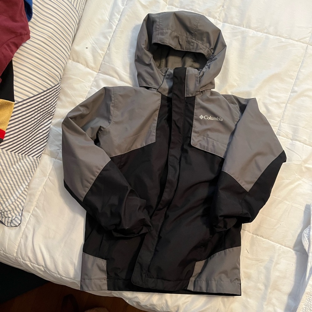 Boys size Medium (10/12) Columbia Interchange winter coat